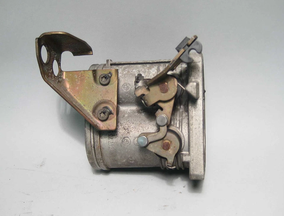 Cuerpo del acelerador BMW M44 4cyl 1996-1999 E36 serie 3 318i 318ti Z3 1,9 L OEM USADO Foto 3 de 4