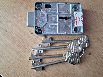 Lowe & Fletcher 3012 Tresorschloss 1 VDS Klasse 1 Mit 4 Schlüsseln 90 Mm