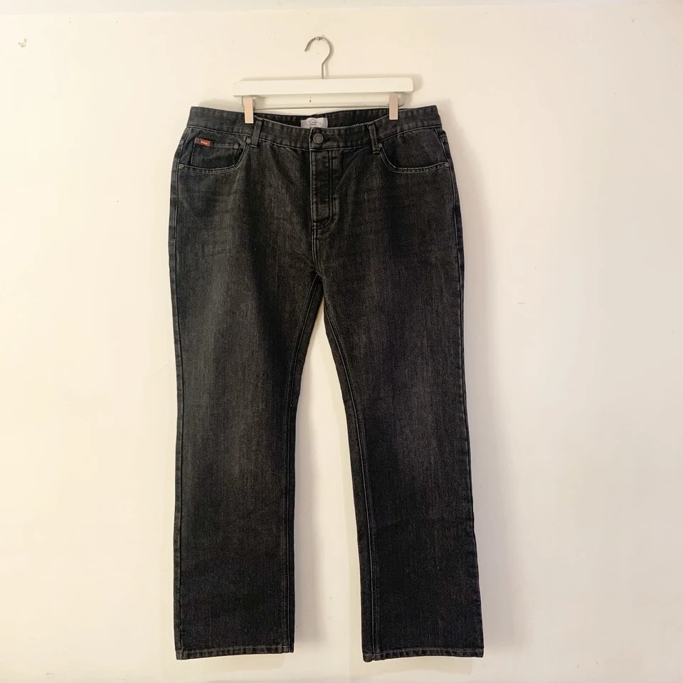 Lee Cooper Originals Negro Enjuague Calce Relajado Botón Mosca Jeans 38 x 32 Usado en Excelente Condición OBO Foto 2 de 4