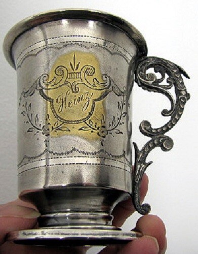Taza jarra de bautizo victoriana grabada en peltre para niños Art Nouveau Heinz - Imagen 6 de 9