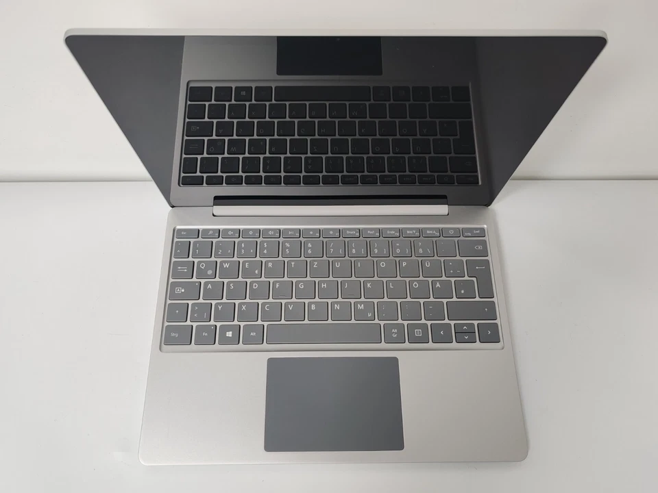 NOTEBOOK MICROSOFT SURFACE GO 1943 INTEL CORE I5-1035G1 4GB RAM 64GB SSD WEBCAM - Immagine 3 di 4