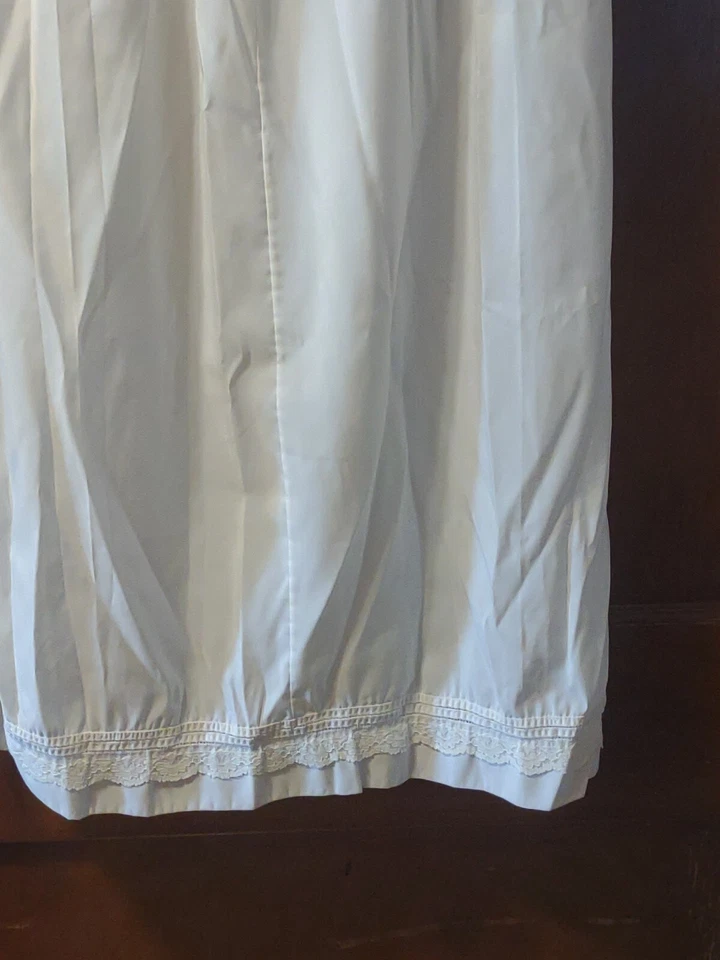 Hoops & Crinoline Merry Modes Vtg 1940s Lace Trim Embellished Half Slip Skirt - Image 2 of 4