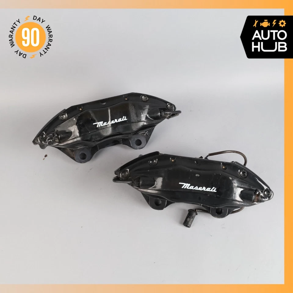 02-07 Juego de pinzas de freno delanteras izquierda y derecha Maserati Coupe 4200 M138 OEM Foto 2 de 4