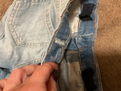 Abercrombie Kids Girls Distressed/Ripped Denim Shorts Size 7/8 - Picture 5 of 6