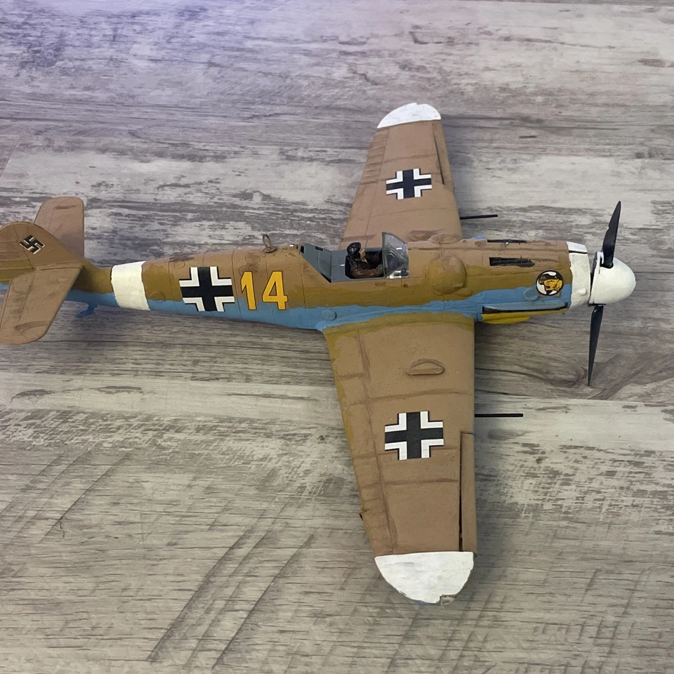 21st Century Toys 1:32 Hand Painted Messerschmitt BF-109F-2 Aircraft- BROKEN - Image 4 of 4