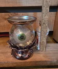 BATH BODY WORKS EYEBALL WATER GLOBE CANDLE PEDESTAL LIGHT UP ROTATING HALLOWEEN