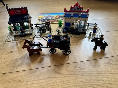 LEGO Western 6765 - Gold City Junction Komplett Mit Anleitung - Bild 1 von 4