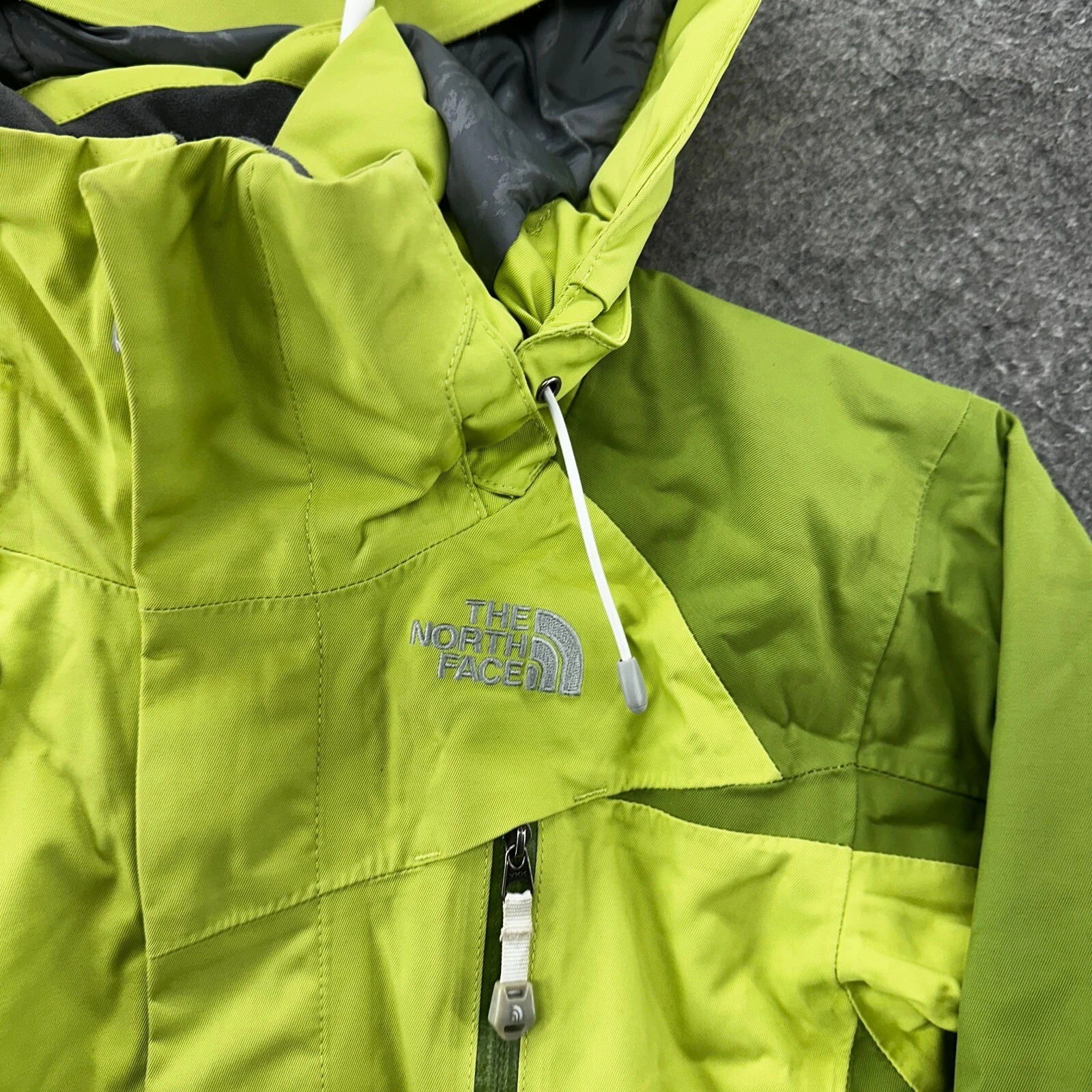 north-face full zip hyvent windbreaker rain coat jacket