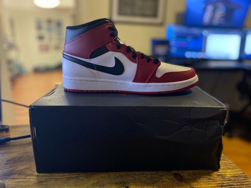 Nike Air Jordan 1 Mid \