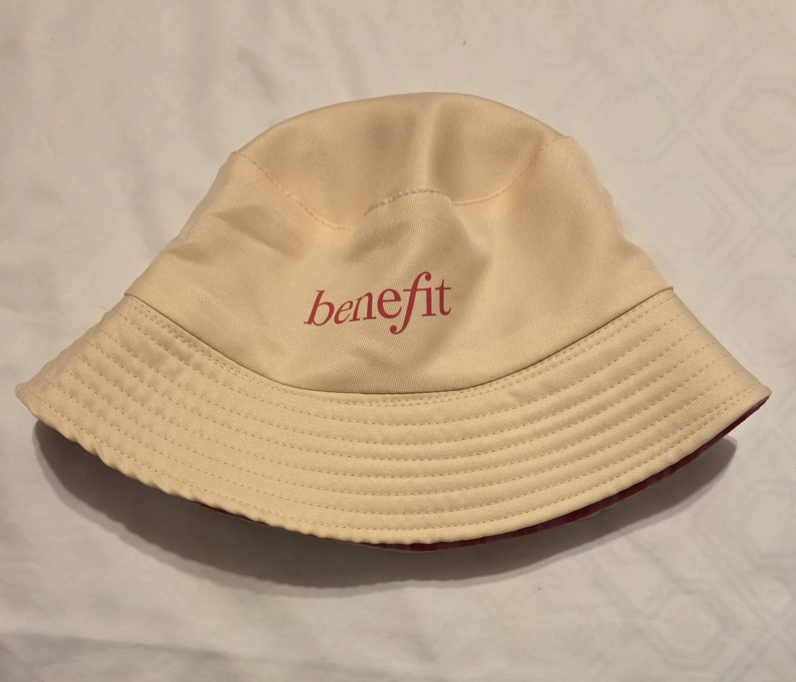 Benefit Cosmetics Rare Reversible Bucket Hat Cream Pink Red Striped Women