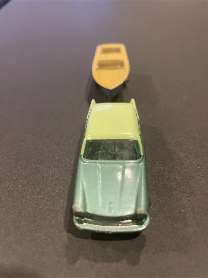 Matchbox Lesney Nº29 Austin A55 Cambridge y Nº48 Meteor Sportsman Boat Foto 3 de 4
