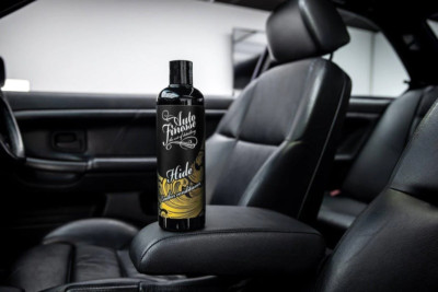 Car leather cleaning kit