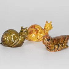 L/3 Ceramic Macramé Beads Figural Snails Grasshopper Vintage Yellow Green Brown