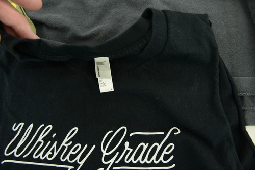 4 Cut Off Shirts Lot - Bruce Lee - Hollister - Whiskey Grade - VGC - Picture 5 of 11