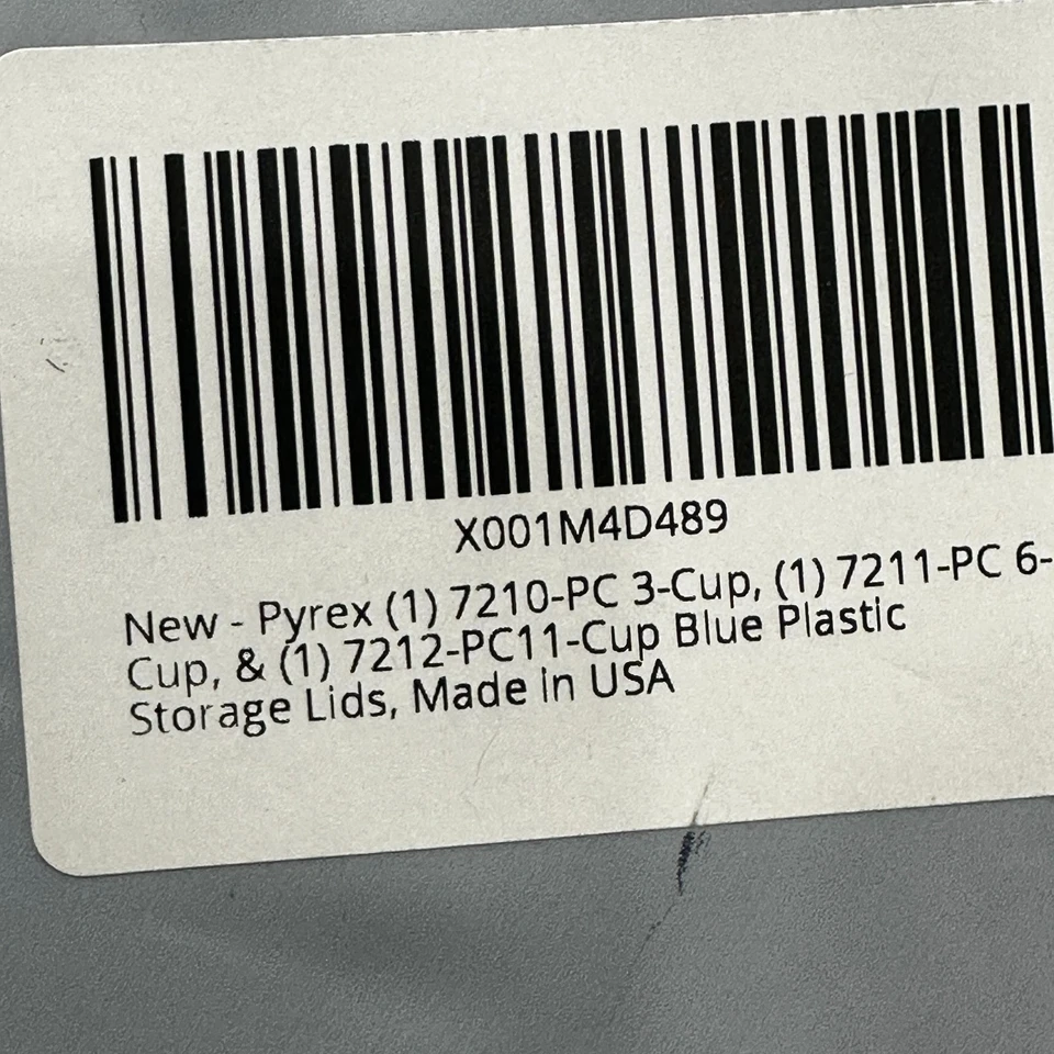 Pyrex 3-Piece Rectangle Lid Set - 3-Cup, 6-Cup, 11-Cup Blue Plastic Made in USA - Image 3 of 4