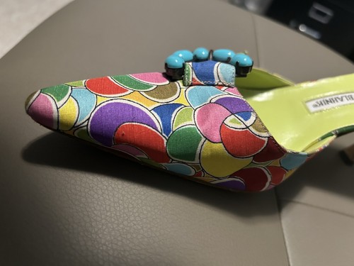 Manolo Blahnik Retro Vintage Floral Pointed Toe Kitten Heel SLIDE ON 37.5 OR 6.5 - Picture 13 of 19