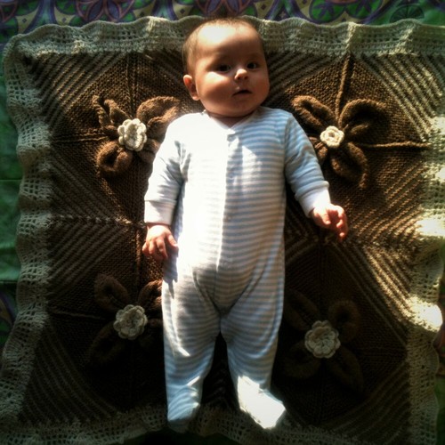 Large Knit Blanket - Giant Knit Throw Blanket, Hand Knit Alpaca Baby Shower Gift - Picture 4 of 11
