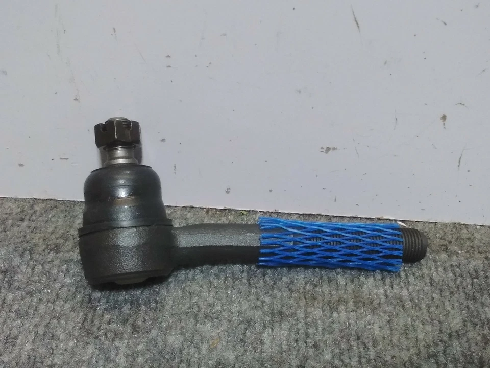 Extremo de barra de amarre de dirección XRF ES3376 para camioneta Nissan 1995-1997 Foto 3 de 4