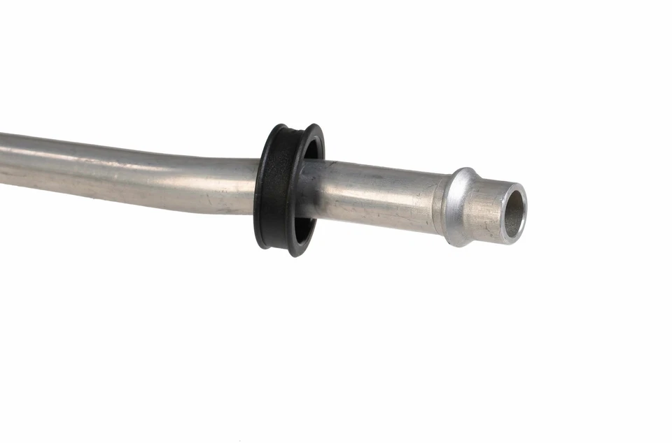 For 1996-2000 Chevrolet Tahoe Engine Oil Cooler Hose Assy Outlet (Lower) Sunsong - Image 3 of 3