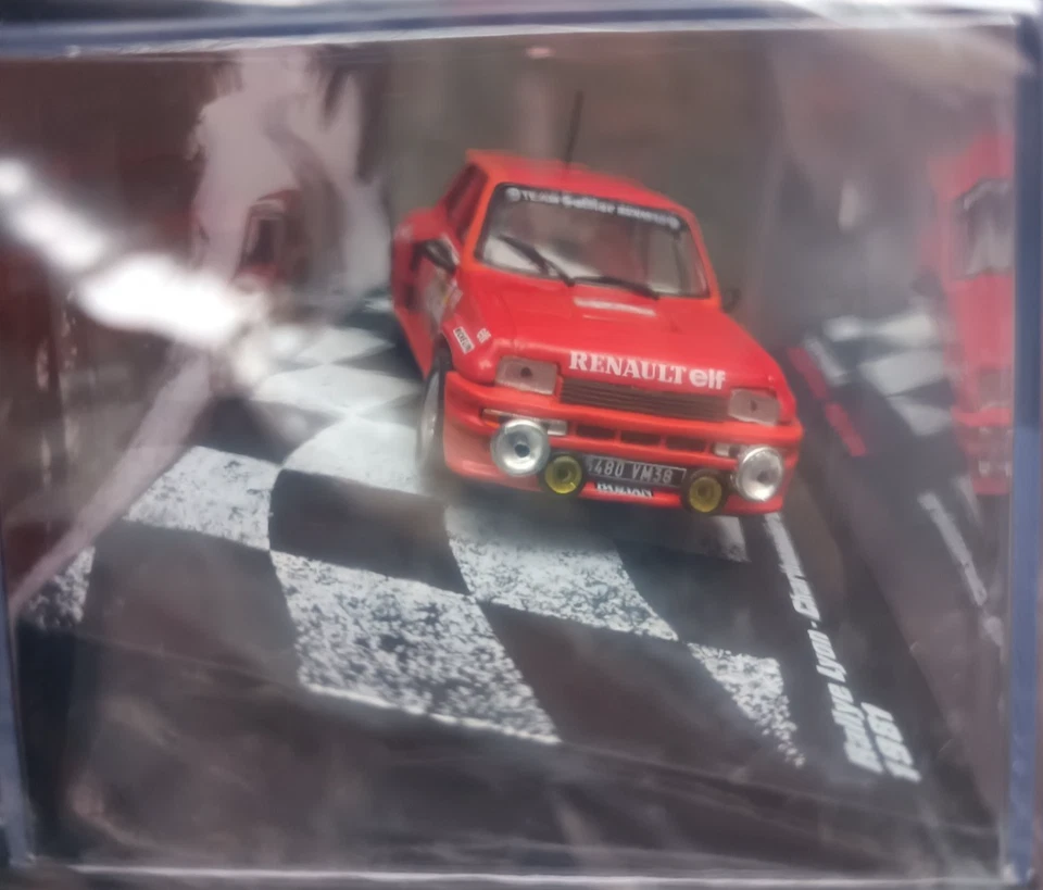 RENAULT 8 TURBO RALLYE LYON-CHARBONNIÈRES 1981 LE LEGGENDE DEI RALLY N.#18 1:43 - Immagine 3 di 4