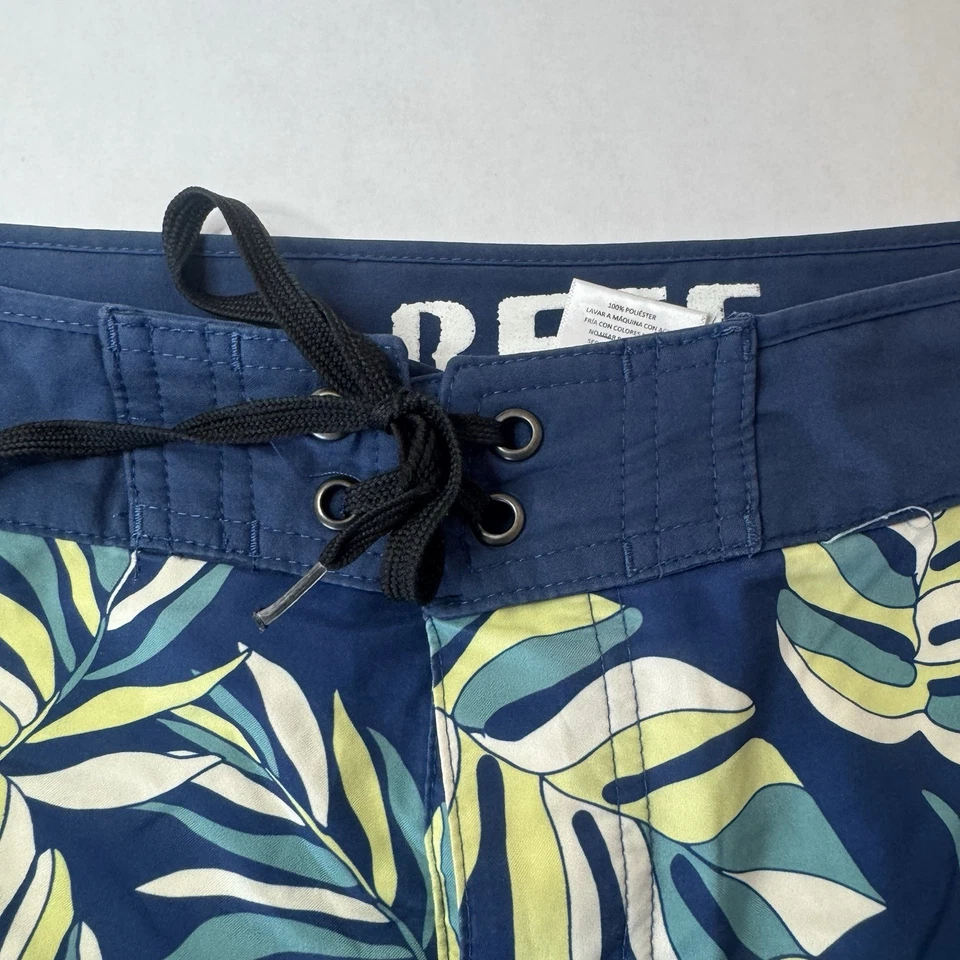 Reef Hombres Traje de Baño 38 Azul Board Shorts Floral Bañador Surf Hawaii Usado Foto 3 de 4