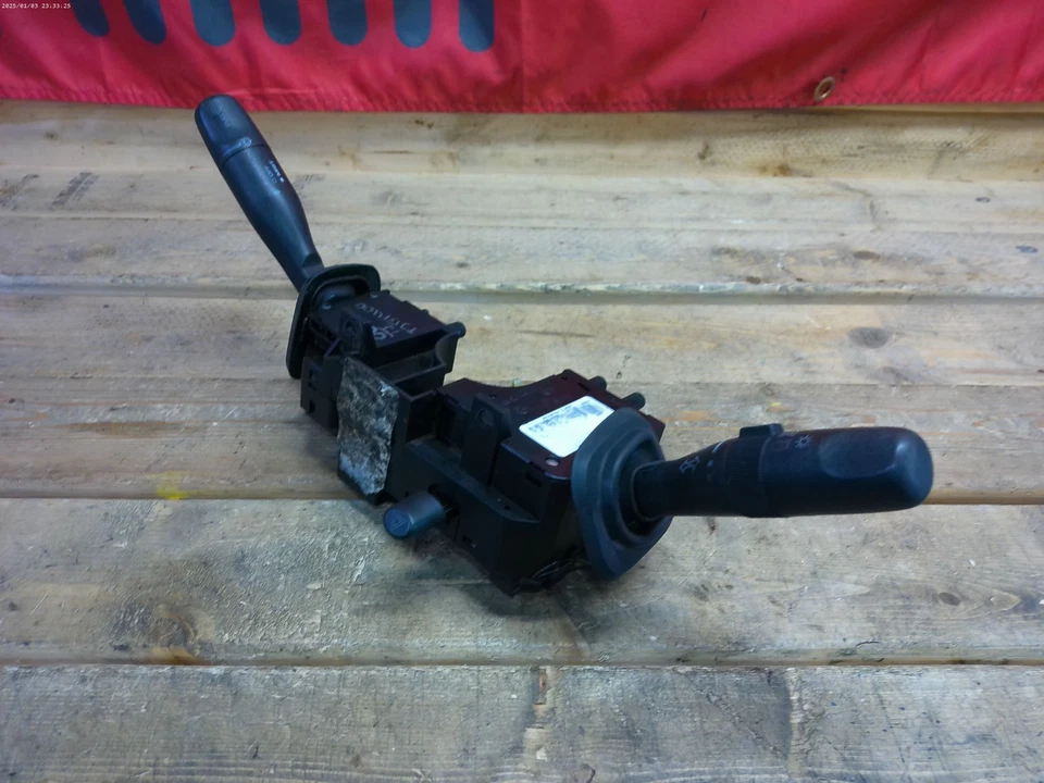 Interruptor de coluna de direção 01-06 multifuncional sem neblina Jeep TJ WRANGLER 56010292AE - Imagem 3 de 4