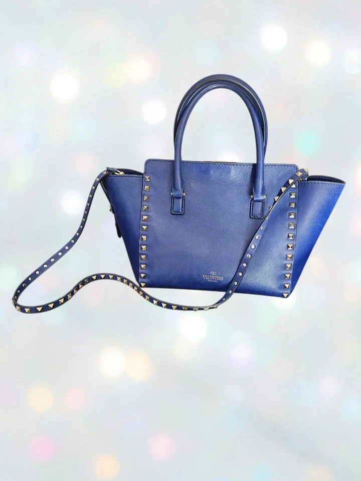 RARE Valentino Garavani Rockstud Tote Medium Blue Leather Bag Purse Handbag 👜 - Image 2 of 4