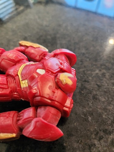 "Figura de acción Iron Man Avengers Age of Ultron Hulk Buster 4"" Universo Marvel" - Imagen 4 de 5