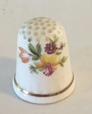 Flower Flowers Thimble Vintage Souvenir Collectible