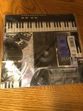 Vtg 1993 Hallmark Cassette Keyboard Music Wrapping Paper Gift Wrap 2 Sheets 711