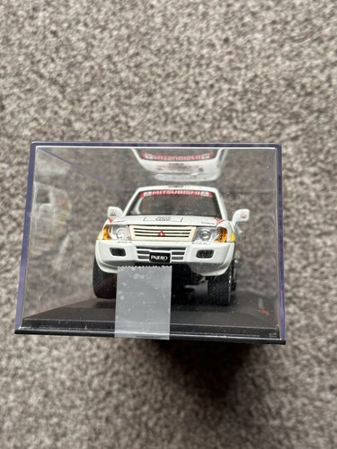 Saico 1/32 Mitsubishi Pajero Paris Dakar Cairo - Picture 4 of 4