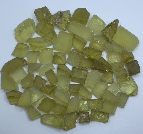 1006 Carats Facet Grade rough Lemon Quartz from Brazil, For lapidary - Picture 2 of 4
