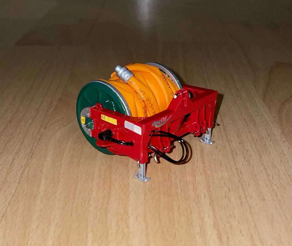 Scratchbuilt 600m umbilical Front Reeler 1:32 Scale - Image 3 of 4