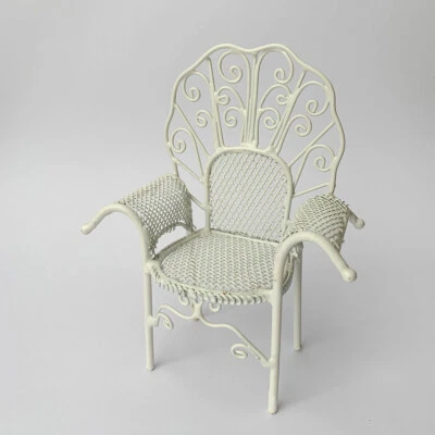 Dolls House Miniatures 1:12 Scale Furniture Vintage Single Armchair Metal Decor - Image 1 of 4