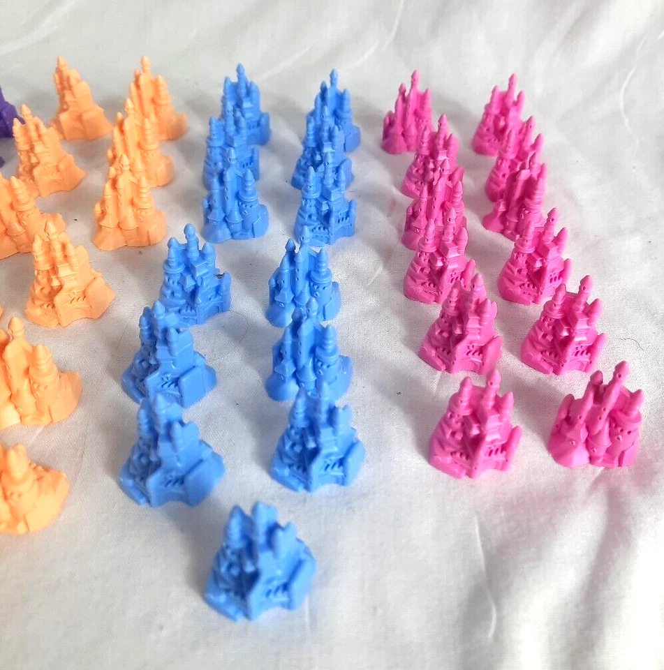 Monopoly Junior Disney Edición Princesa Juego 50 Piezas Castillo Solo Repuesto Foto 3 de 3