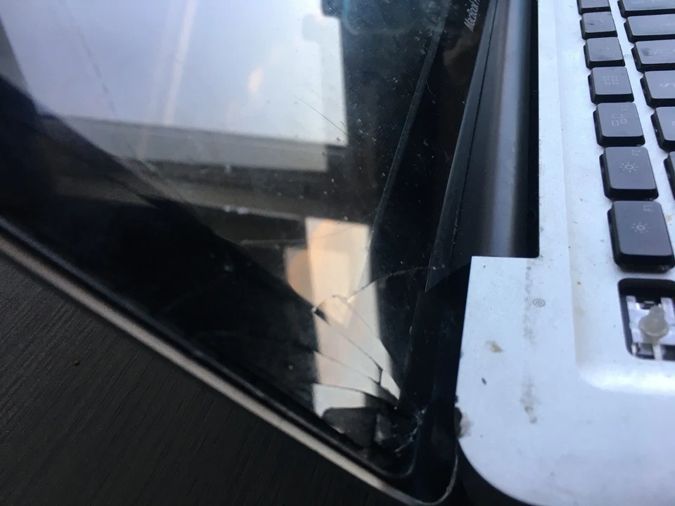 Apple MacBook Pro 13", Intel Core i5, 2.4GHz, 2011, 500GB HDD, 8GB RAM, A1278 - Image 3 of 4