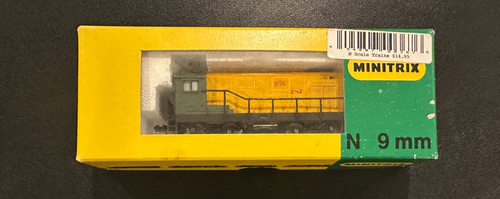 N SCALE LOT OF 8 MINITRIX DC LOCOMOTIVE