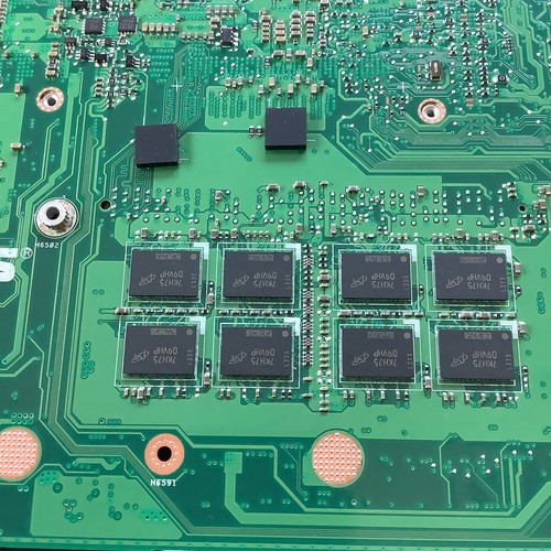 ASUS UX561UD Main Board REV. 2.0 W/ NVIDIA N17P-G0-A1 Chip - Afbeelding 7 van 24