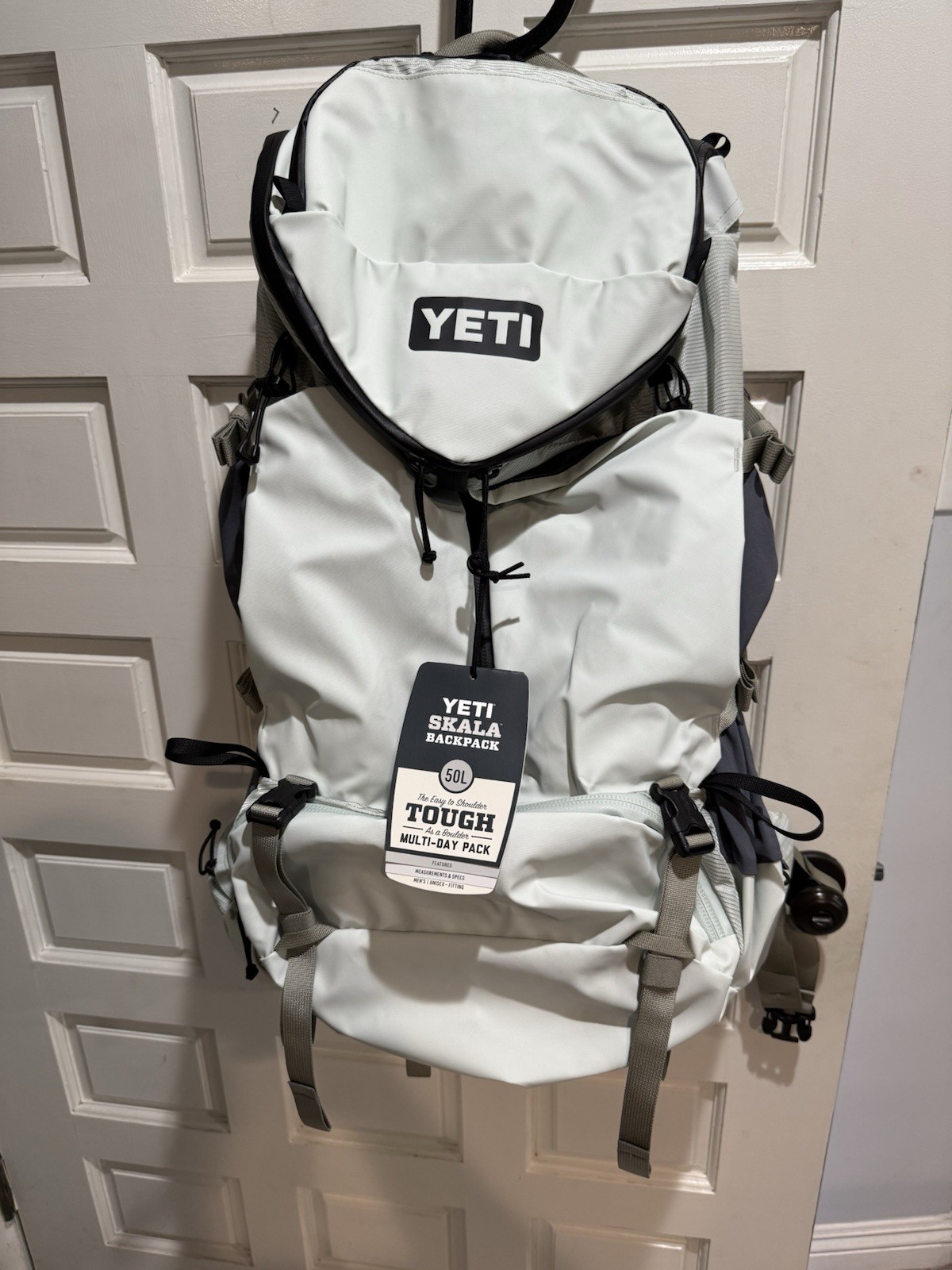 Yeti Skala Men’s Hiking Backpack 50L