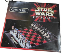 Vintage Starwars Episode 1 Chess Set Complete and Boxed