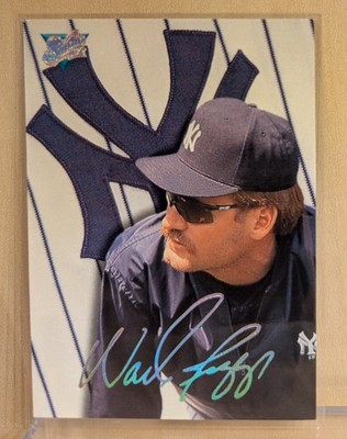 1993 Studio #31 Wade Boggs Yankees RARE JERSEY PATCH PHOTO PREMIUM