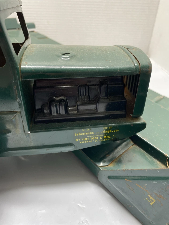 Nylint Tournahauler Construction Equipment Heavy Hauler - Pressed Steel Vintage - Image 2 of 4