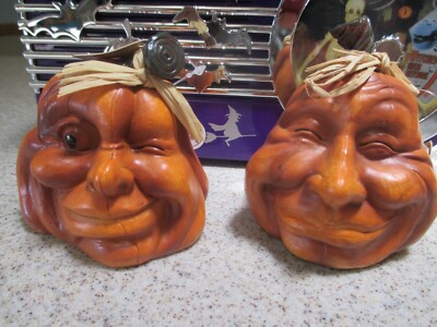 NEW Set of 2 Resin Halloween Pumpkins Human Facial Expressions, 4'' Walter & Bob