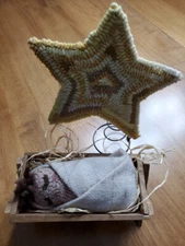 Baby Jesus And Star 3 -D Rug Hooking Paper Pattern - Prairie Road Designs