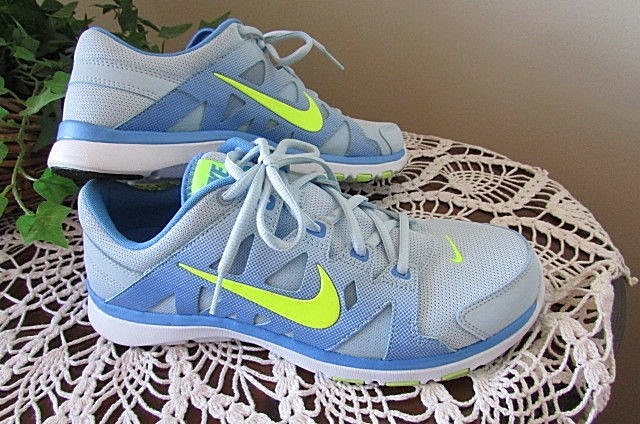 Womanâs Nike training fit sole FLEX ATHLETIC COMFORT RUNNING SHOES-SZ 10 | eBay