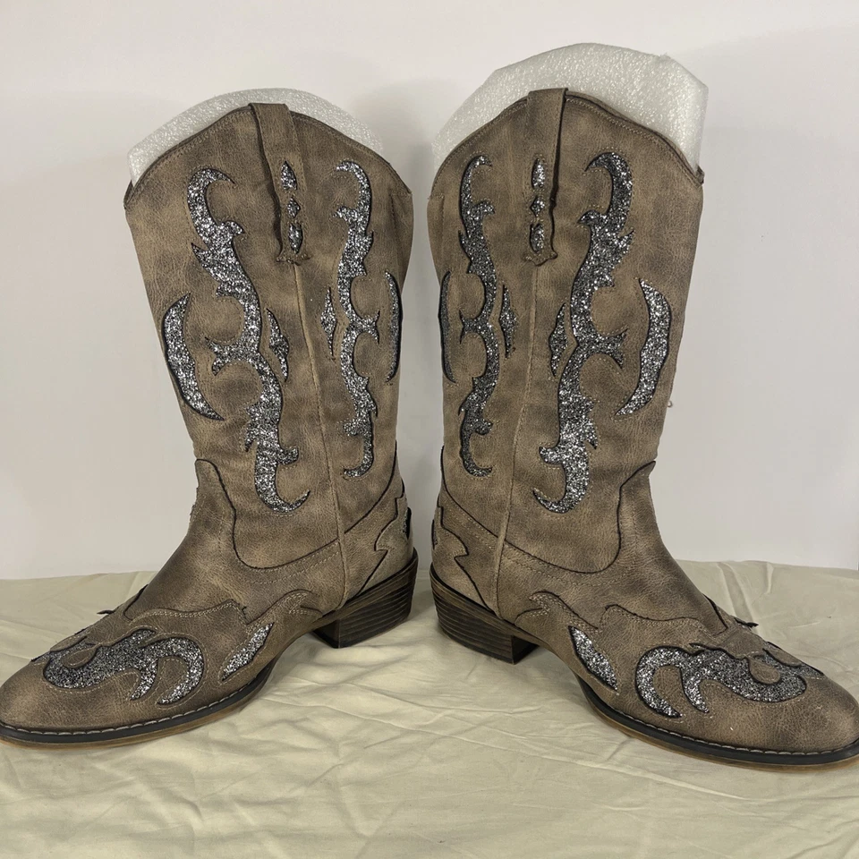 Bota de Vaquero Jessica Cline W8 Gris Plata Usada P13 Foto 2 de 4