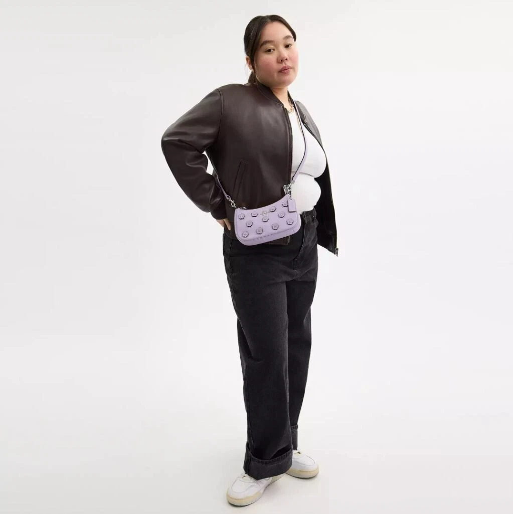 Borsa a tracolla Coach CAJ98 Teri Mini nuova con etichetta con applicazione floreale argento lilla