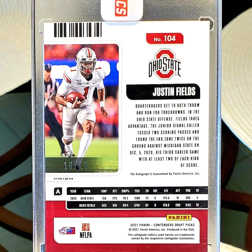 💥/10!💥 Justin Fields - ROOKIE - 2021 Contenders College Ticket Auto - GOLD /10 - Image 3 of 4