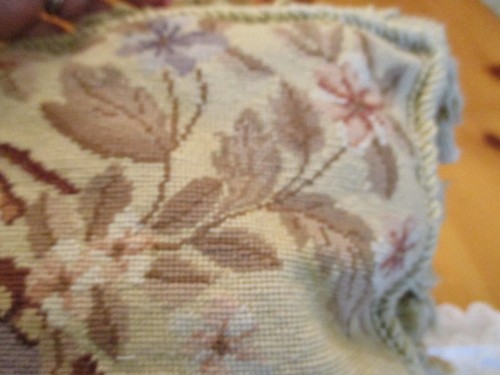 Aubusson Needlepoint Pillow Cover no tag 18” X 16” Floral Ring Roses Tassels EUC - Picture 5 of 16