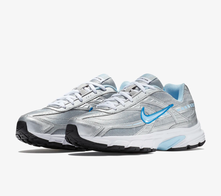 Nike Initiator Women's Running/Gym Trainers Size (UK) Silver